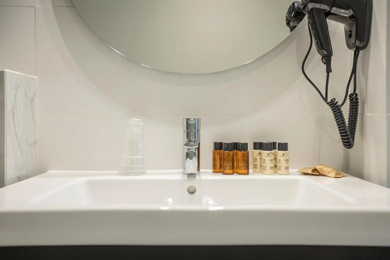 Fontanella By Bcn Urban Rooms Barcelona 3*,  Spain