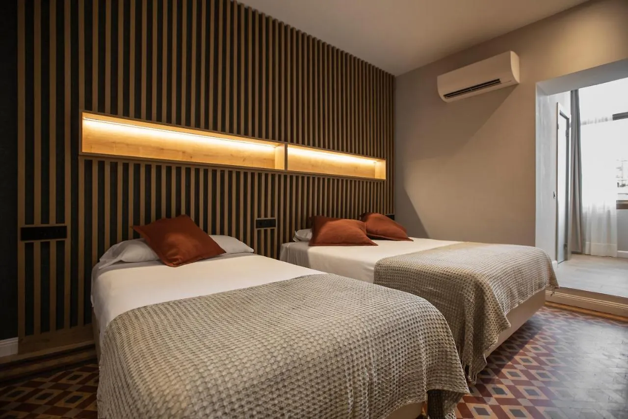 Fontanella By Bcn Urban Rooms Barcelona 3*,